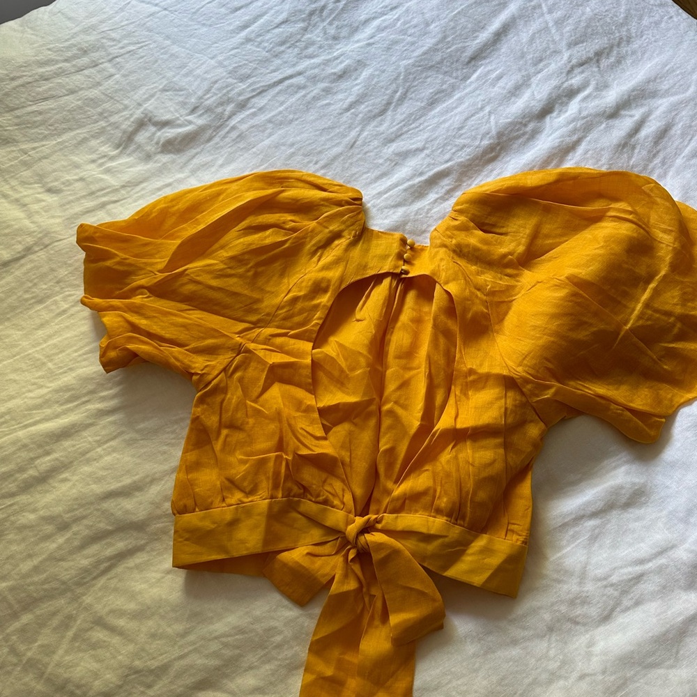 NWT - Banana Republic Puff Sleeve Top